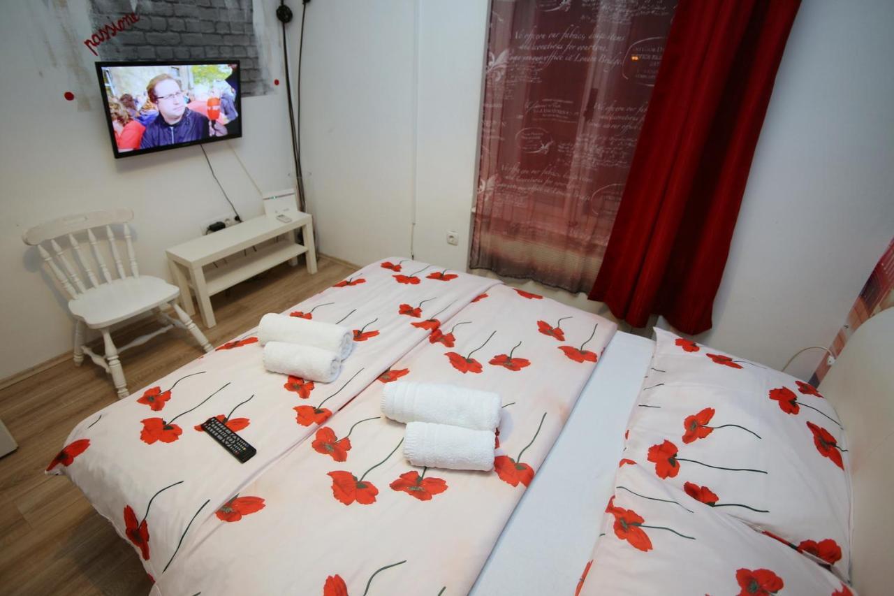 Apartments Rooms Fontane Trnje - Free Parking Загреб Екстериор снимка