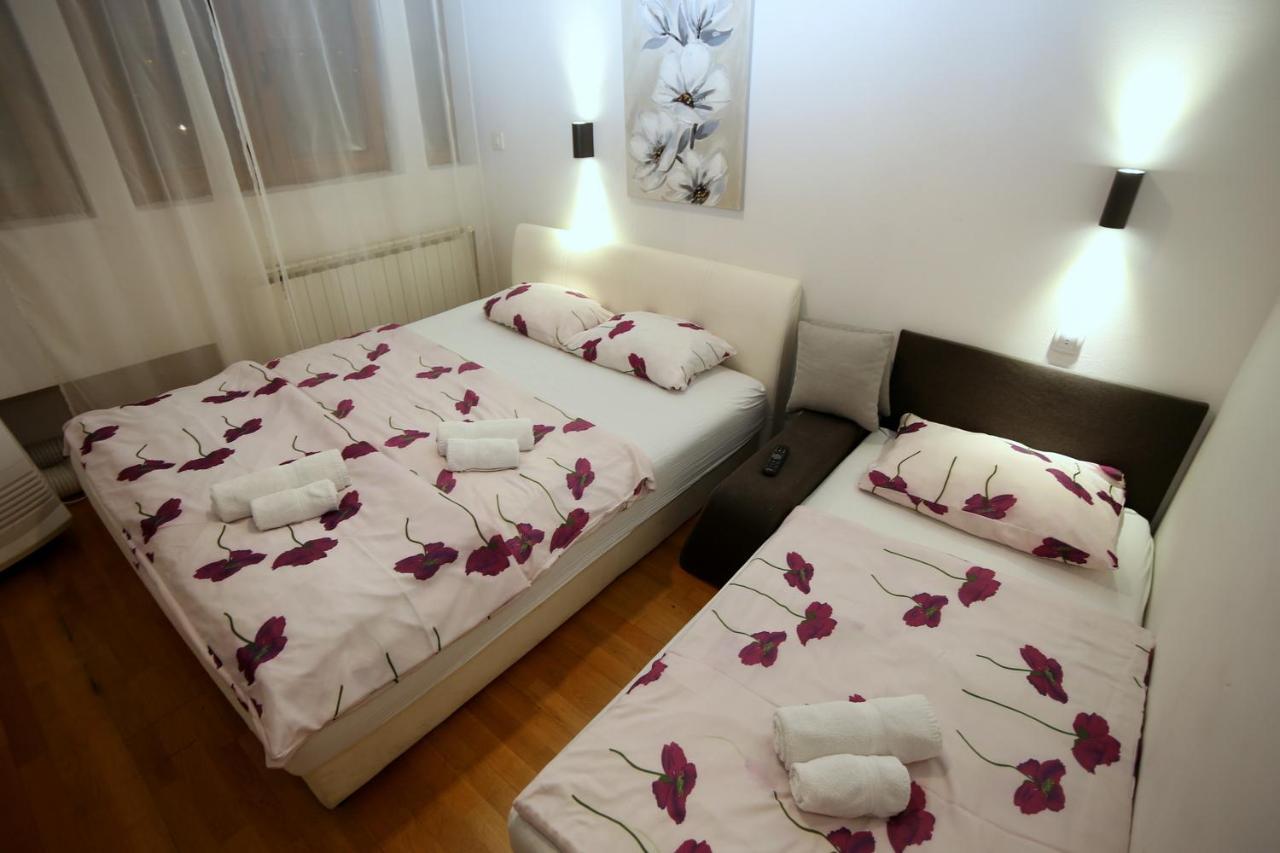 Apartments Rooms Fontane Trnje - Free Parking Загреб Екстериор снимка